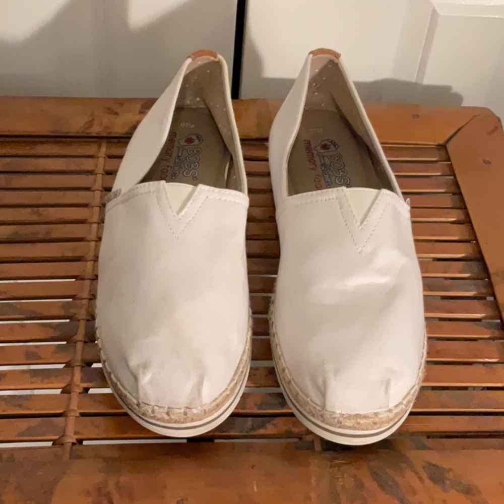 Skechers Women's White/ Ivory Espadrilles